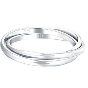 925 Sterling Silver NWT Triple Interlocked Ring